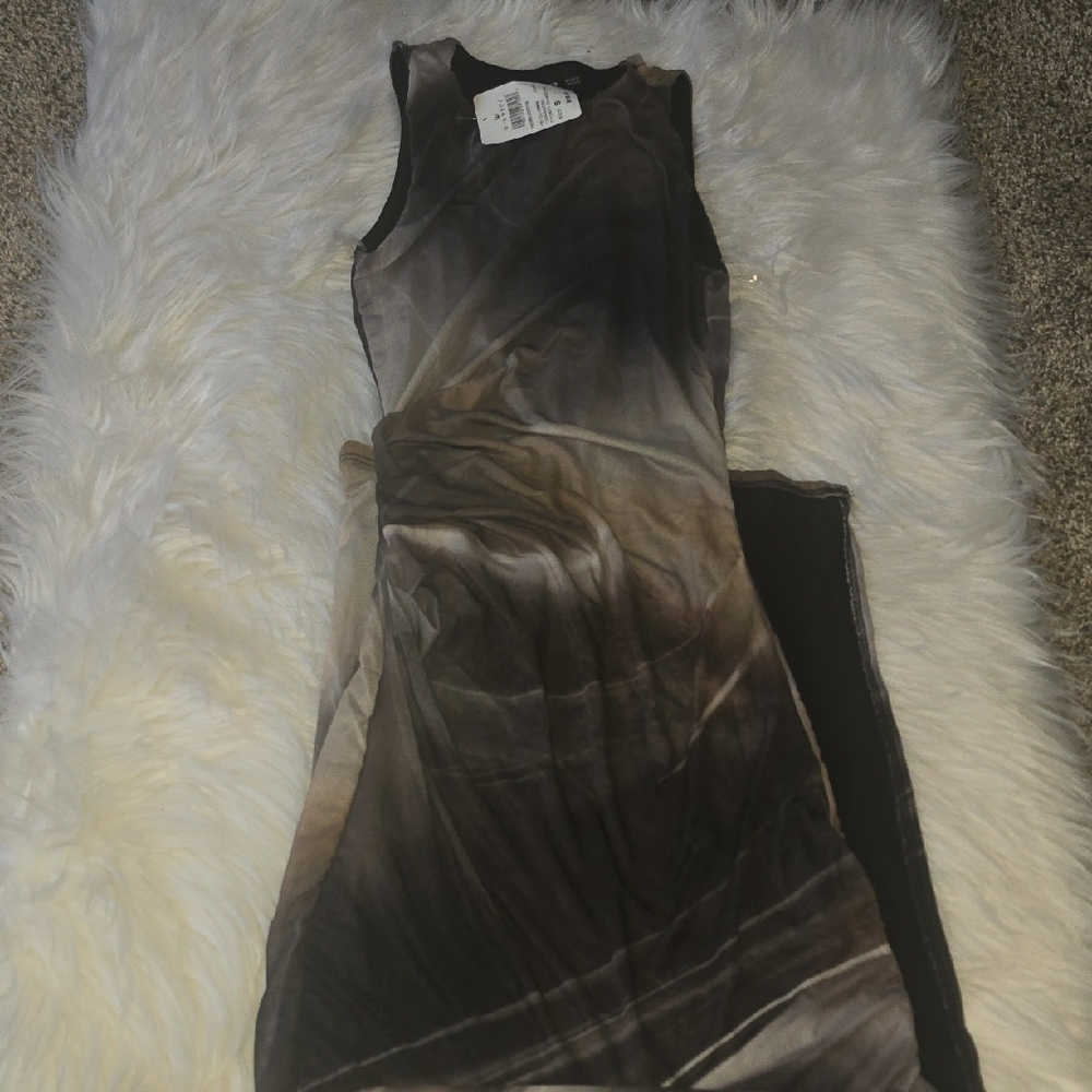 Windsor Brown Ombre Sleeveless Midi Dress